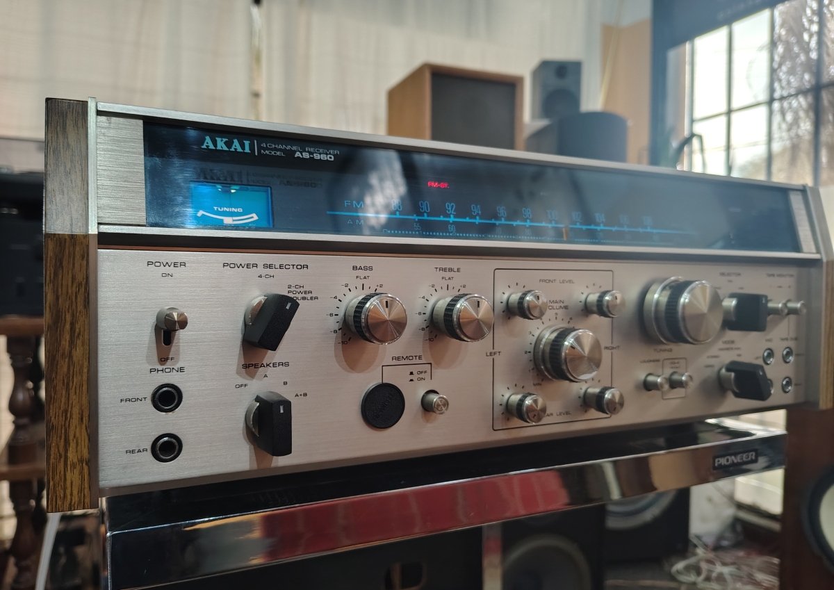 akai-as960